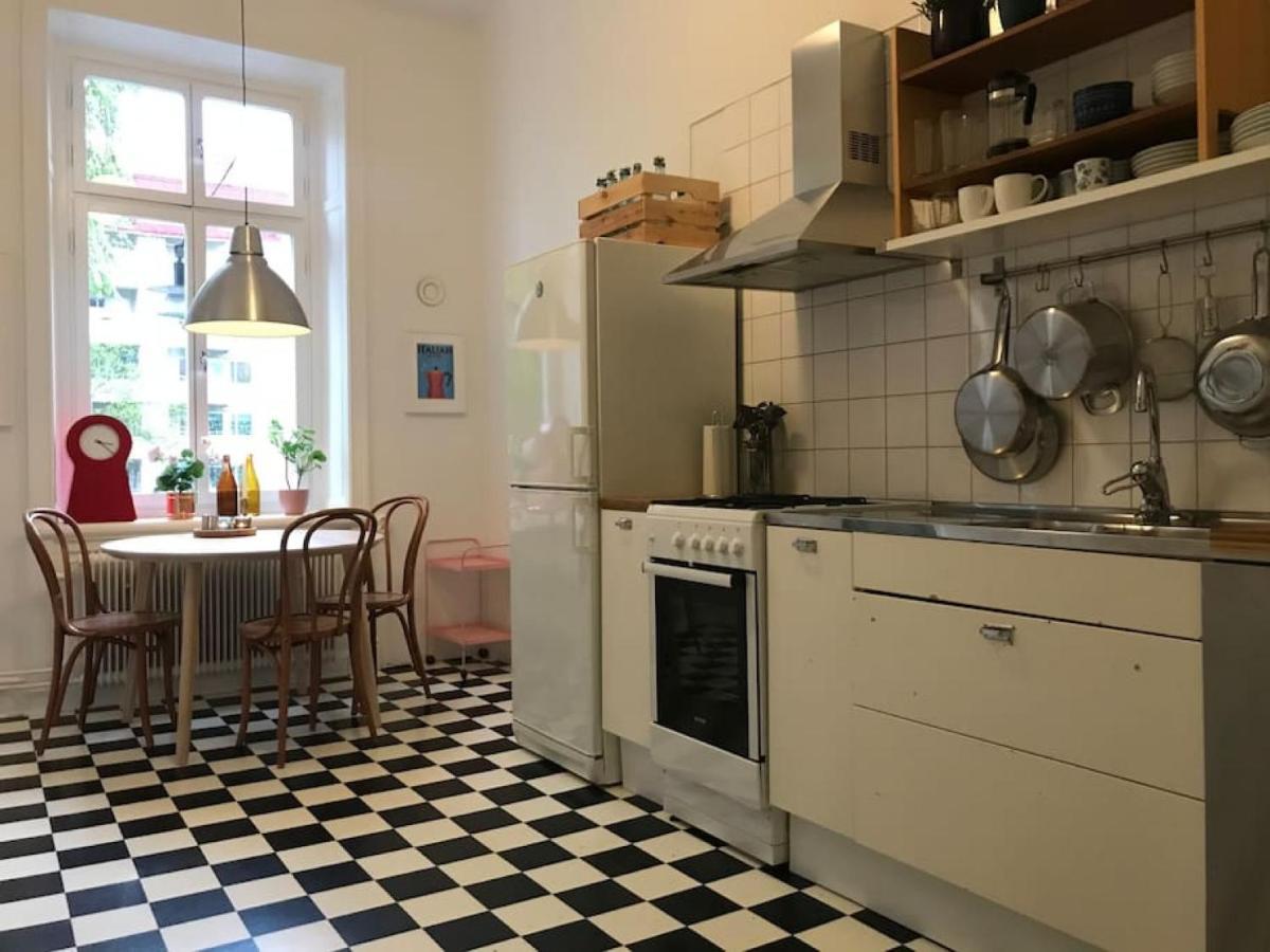 Artistic And Light 2 Room Apartment In Sofo 65Sqm Stockholm Luaran gambar