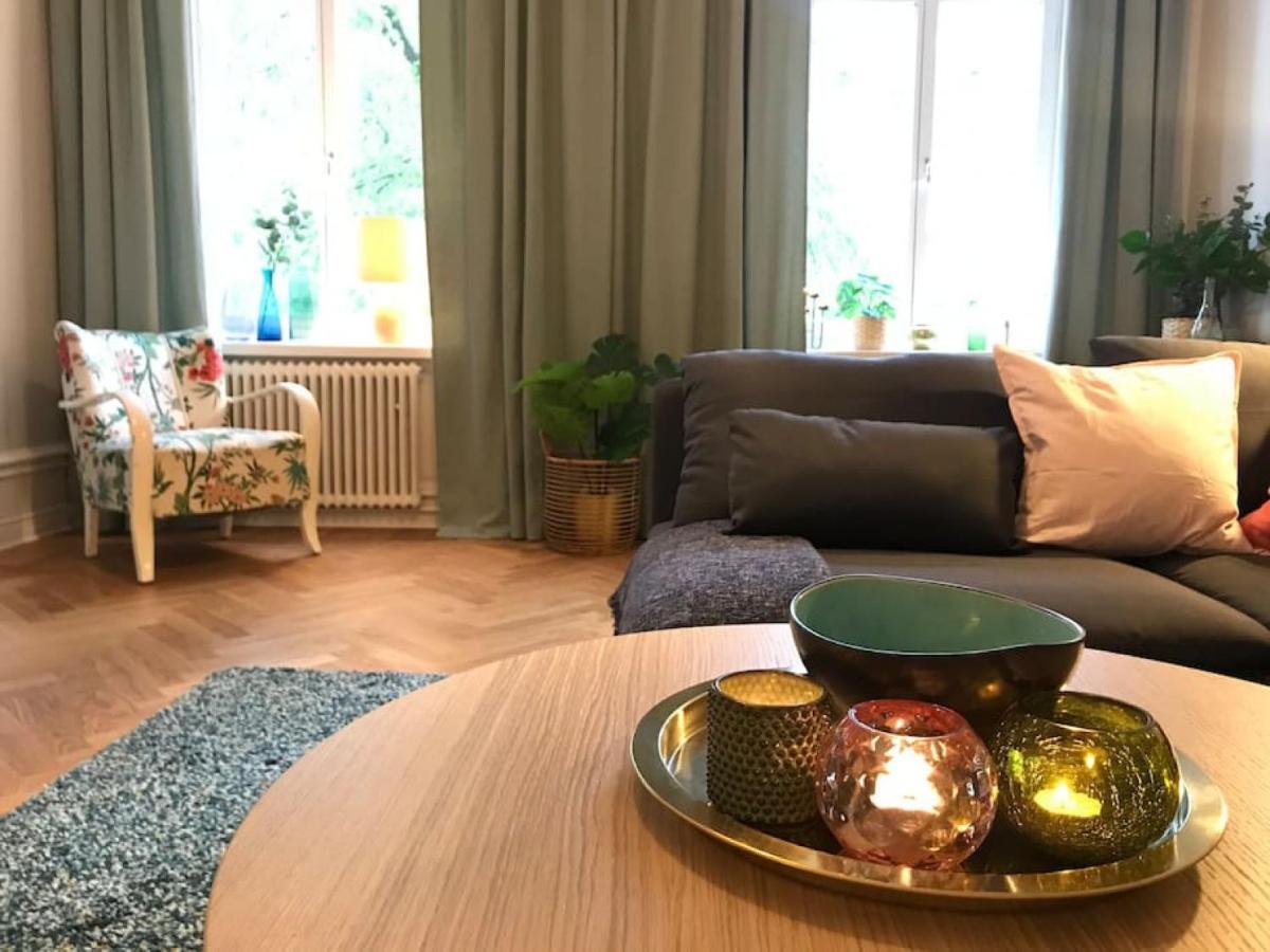Artistic And Light 2 Room Apartment In Sofo 65Sqm Stockholm Luaran gambar