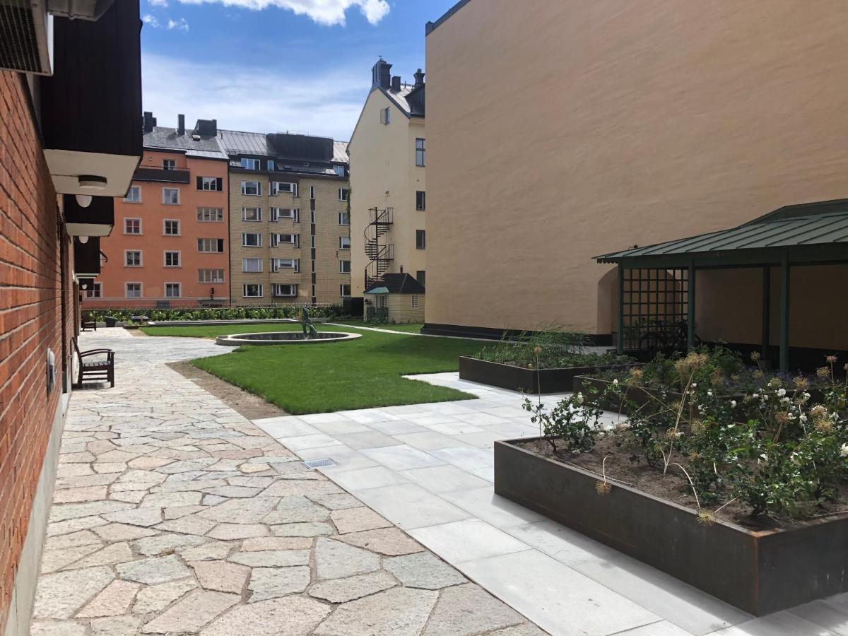 Artistic And Light 2 Room Apartment In Sofo 65Sqm Stockholm Luaran gambar